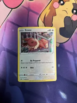 Eevee SWSH175 SWSH: Sword & Shield Promo Cards Holo LP+ - Image 1