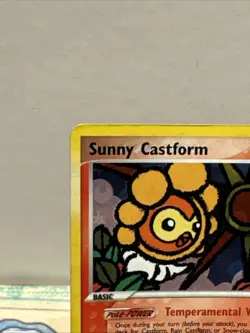 Pokemon TCG Sunny Castform EX Hidden Legends 2004 Card #26/101 Reverse Holo - Image 2