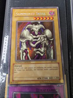 Yugioh Bpt-002 Secret Rare Tin Promo Summoned Skull - Image 1