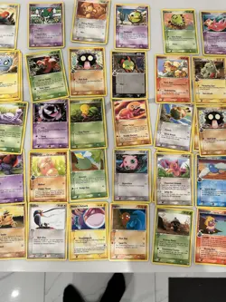 Pokemon Vintage Bulk Lot Over 80 Cards - Image 2