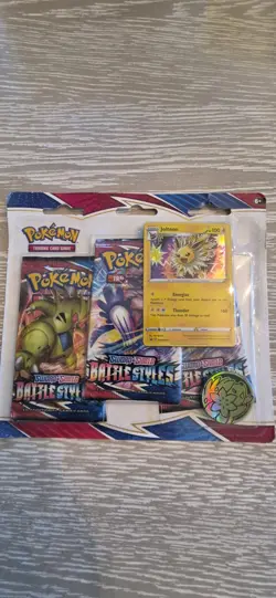 Pokemon TCG Battle Styles 3 Pack JOLTEON Blister - Image 1