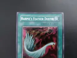 Yugioh - Harpie's Feather Duster WC4-E003 Prismatic Secret Rare - Image 2