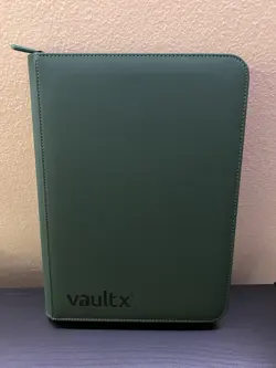 VaultX Exo-Tec Green 9-Pocket Zip Binder for 360 Trading Cards Sideloading - Image 1