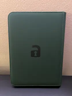 VaultX Exo-Tec Green 9-Pocket Zip Binder for 360 Trading Cards Sideloading - Image 3