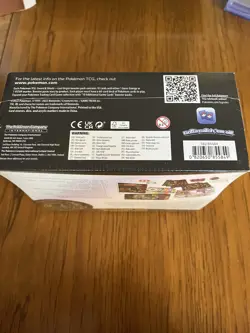 Pokemon TCG: Sword & Shield Lost Origin Elite Trainer Box SEALED Slight Tear - Image 4