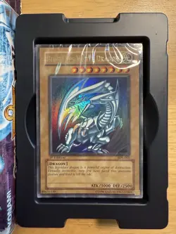 YU-GI-OH! Starter Deck Kaiba SDK 1st Edition Foil line Error Open Box - Image 2