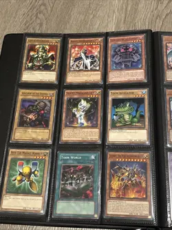 Yu-Gi-Oh Blinder +200 Cards Lot Common and Uncommon Collection - Image 3