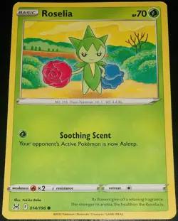 Roselia - 014/196 - Pokemon Lost Origin 2022 - Common Card NM - Image 1