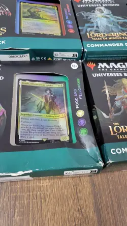 Magic the Gathering: LOTR : Tales of Middle-earth Commander Deck LOT Damaged Box - Image 2