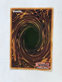 Yu-Gi-Oh! TCG Dark Magician Platinum Secret Rare Card RA04-EN106 - Image 2