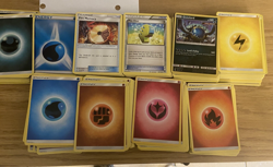 500 Mixed Lot Cards Authentic Original Pokemon Cards & Dividers in Original Box - Image 2