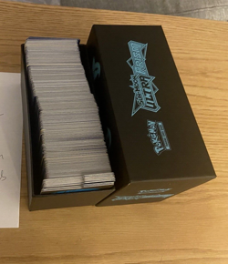 500 Mixed Lot Cards Authentic Original Pokemon Cards & Dividers in Original Box - Image 3
