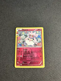 Pokemon TCG Diancie RC22-32 Generations: Radiant Collection Holo LP - Image 3