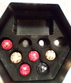 2008 BAKUGAN Lot - 15 Battle Brawlers Figures 19 Metal & 19 Reg Cards in Tin Box - Image 5