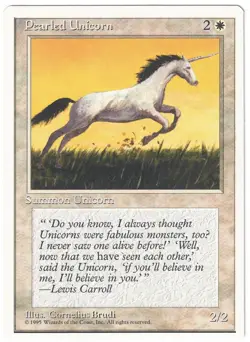 Magic: The Gathering (MTG 4th Edition) 1995 - Pearled Unicorn - Image 1