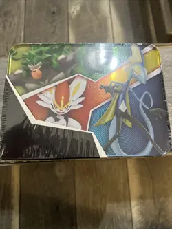 Pokemon TCG 2020 Spring Collectors Chest Lunch Box Sword & Shield SEALED - Image 3