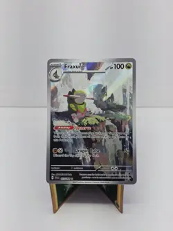 Fraxure 077/064 Shrouded Fable Illustration Rare Pokemon TCG NM - Image 1