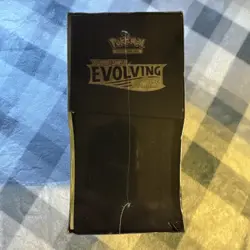 Pokemon TCG Sword & Shield Evolving Skies Elite Trainer Box ETB New/SEALED - Image 4