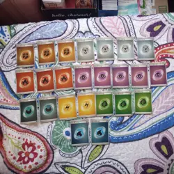 Pokemon Scarlet & Violet 151 Cosmic Holo Energy Lot of 24 Cards 14 have swirls - Image 3