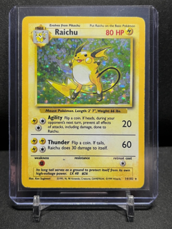 Raichu 14/102 Holo Rare Pokemon 1999 Unlimited Base Set HP - Image 1