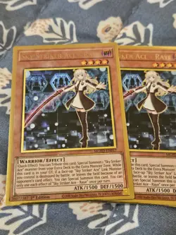 x3 Sky Striker Ace - Raye - Gold Rare MGED EN017 1st Edition Playset Yugioh - Image 3