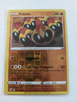 154/264 Falinks | Uncommon Reverse Holo | Pokemon TCG Trading Card Fusion Strike - Image 1