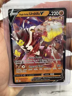 Pokemon TCG Single Strike Urshifu V 085/163 Battle Styles LP Nintendo 2021 Card - Image 1