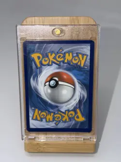 Pokemon TCG Mew Celebrations 25th Anniversary Card - Image 2