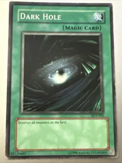 Dark Hole SDY-022 Starter Deck: Yugi Unlimited - Image 1