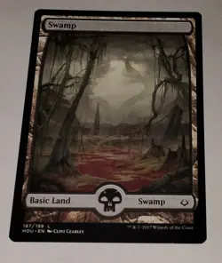 Swamp Basic Land Full Art 187/199 Magic The Gathering MTG TCG 2017 - Image 1