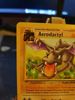 Pokemon TCG Aerodactyl Fossil Card 16/62 Unlimited Rare LP - Image 2