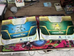 Pokemon TCG: Leafeon and Glaceon VSTAR Special Collection - Image 2