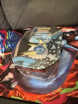 Pokemon TCG Eevee Evolutions Tin 2021 Vaporeon V NEW Sealed - Image 3