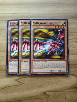 Yu-Gi-Oh! - Y-Dragon Head 3X - Complete Playset - Image 1