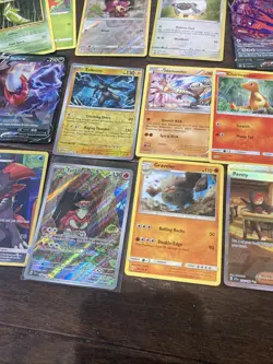 Vintage and new Pokemon TCG Holo Rare Lot of Cards - Charizard, Pikachu, etc - Image 3