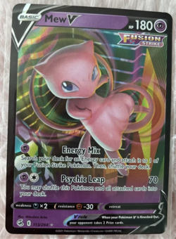 Mew V Ultra Rare Holo 113/264 Fusion Strike: Sword Shield Pokemon Card - Image 1