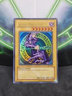 Yugioh Dark Magician SDY-006 Ultra Rare LP NA Print - Image 1