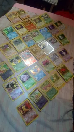 Pokemon TCG assorted cards Vintage Only - WOTC Base set / Jungle / Fossil / Neo - Image 1