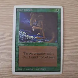 MTG Giant Growth Unlimited Sandra Everingham - Image 1