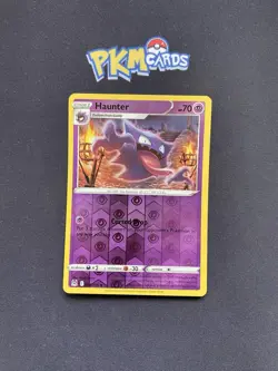 Pokemon TCG Haunter Lost Origin 065/196 Reverse Holo LP. - Image 1