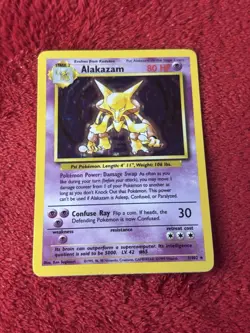 Alakazam 001/102 Base Set Holo Wotc Pokemon Card 1999 Played - Image 1