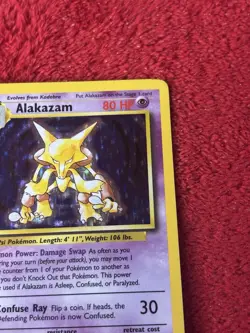 Alakazam 001/102 Base Set Holo Wotc Pokemon Card 1999 Played - Image 3