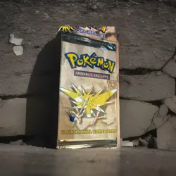 Rare 1999 FACTORY SEALED ... Pokemon Fossil booster packs. Full art set - Image 2
