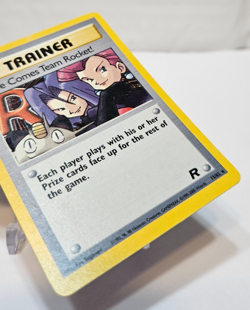 Here Comes Team Rocket! 15/82 Holo Rare Unlimited Team Rocket Pokemon 588 - Image 5