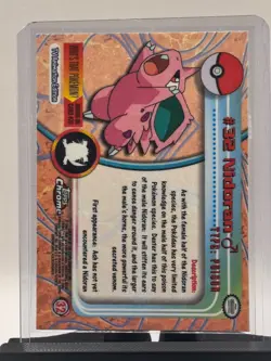 2000 Pokemon Topps Chrome Series 1 Nidoran (M) Base Holo #32 NM - Image 4