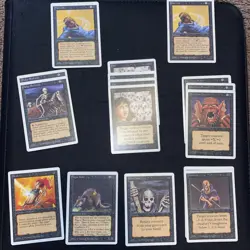 Vintage MTG Lot Of 112 Commons & Uncommons - Unlimited Edition (1993) - Image 4