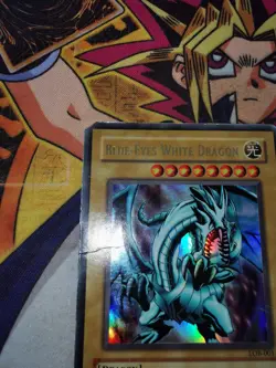 Blue-Eyes White Dragon lob-001 Unltd Ed (HP) Ultra Rare Yu-Gi-Oh! - Image 5