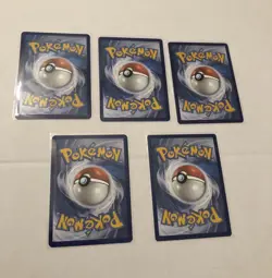 Lot Of 5 Bulbasaur and Ivysaur Pokemon Cards - Image 5