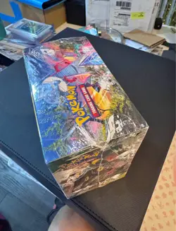 Pokemon Sword & Shield Evolving Skies Booster Box 36 Packs FACTORY - Image 1