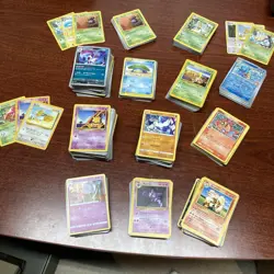 Whole entire Pokemon collection vintage and modern foils 1000+ cards NM-HP - Image 1